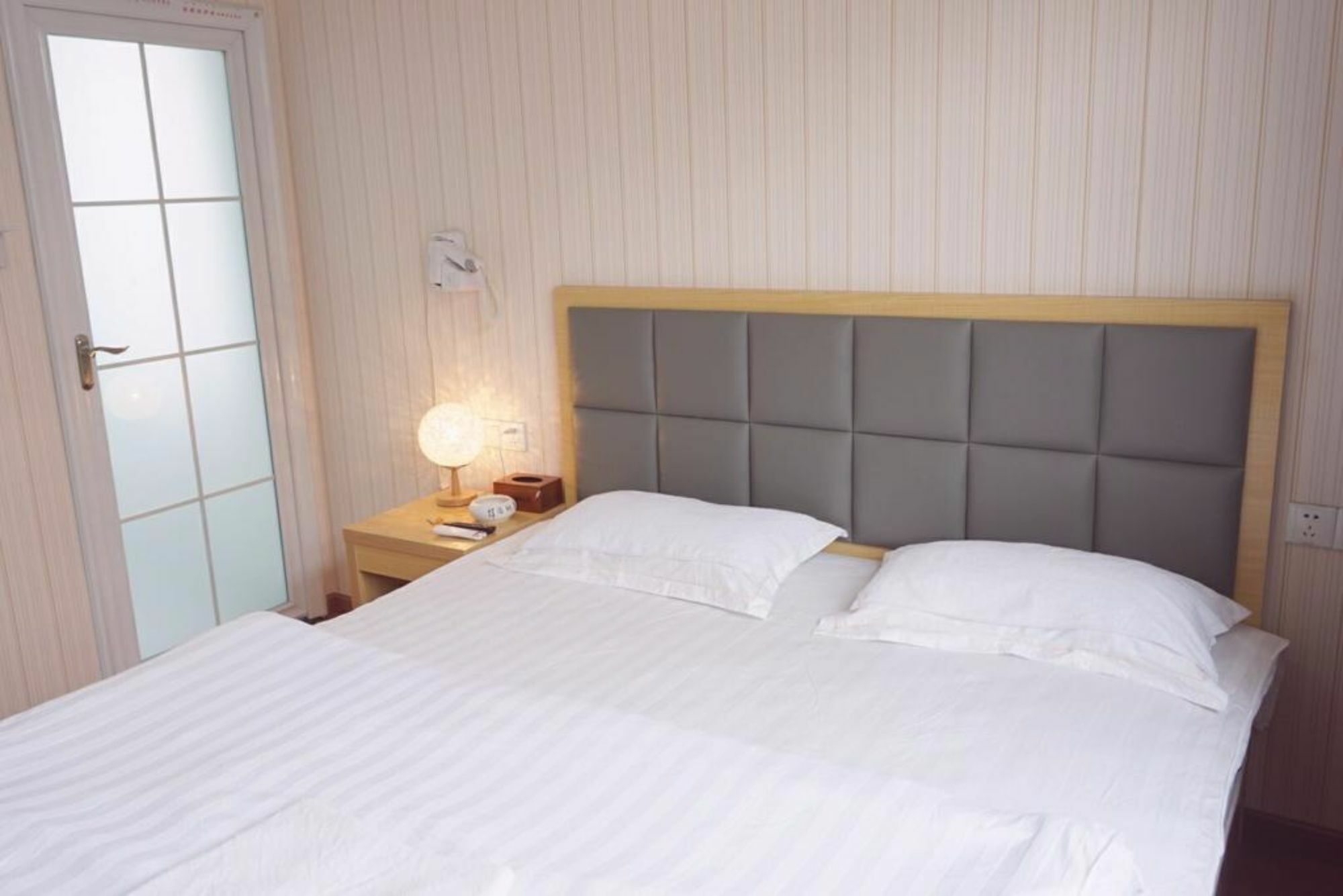 Huanlesong Youth Hostel Vũ Hán Ngoại thất bức ảnh