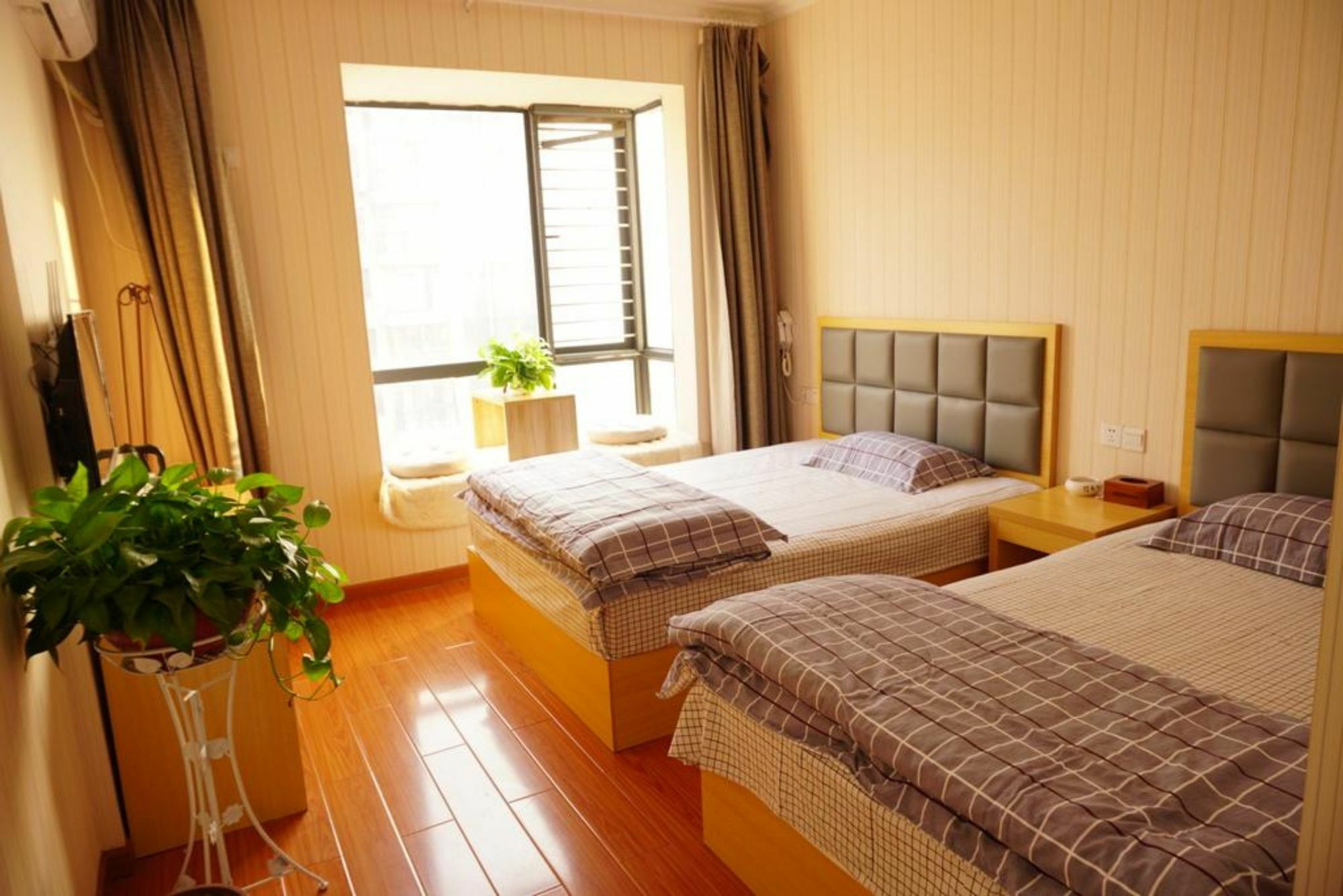 Huanlesong Youth Hostel Vũ Hán Ngoại thất bức ảnh